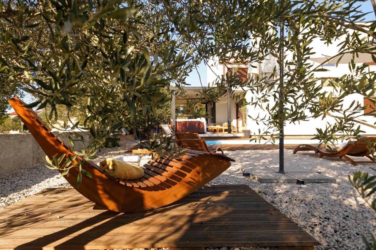 Villa Suncica With Heated Pool, Jacuzzi And Bikes Near Zadar Sukošan Екстериор снимка