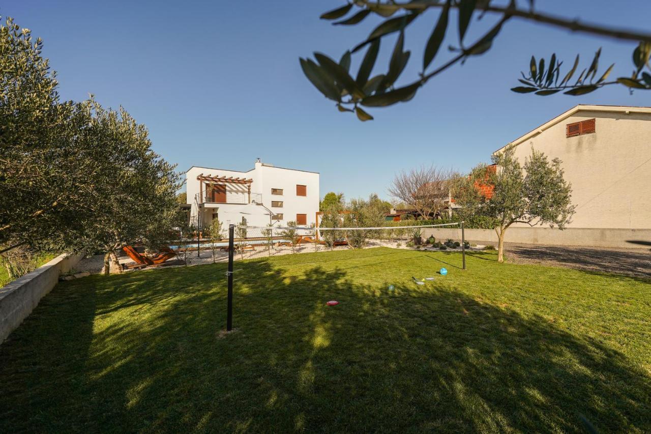 Villa Suncica With Heated Pool, Jacuzzi And Bikes Near Zadar Sukošan Екстериор снимка