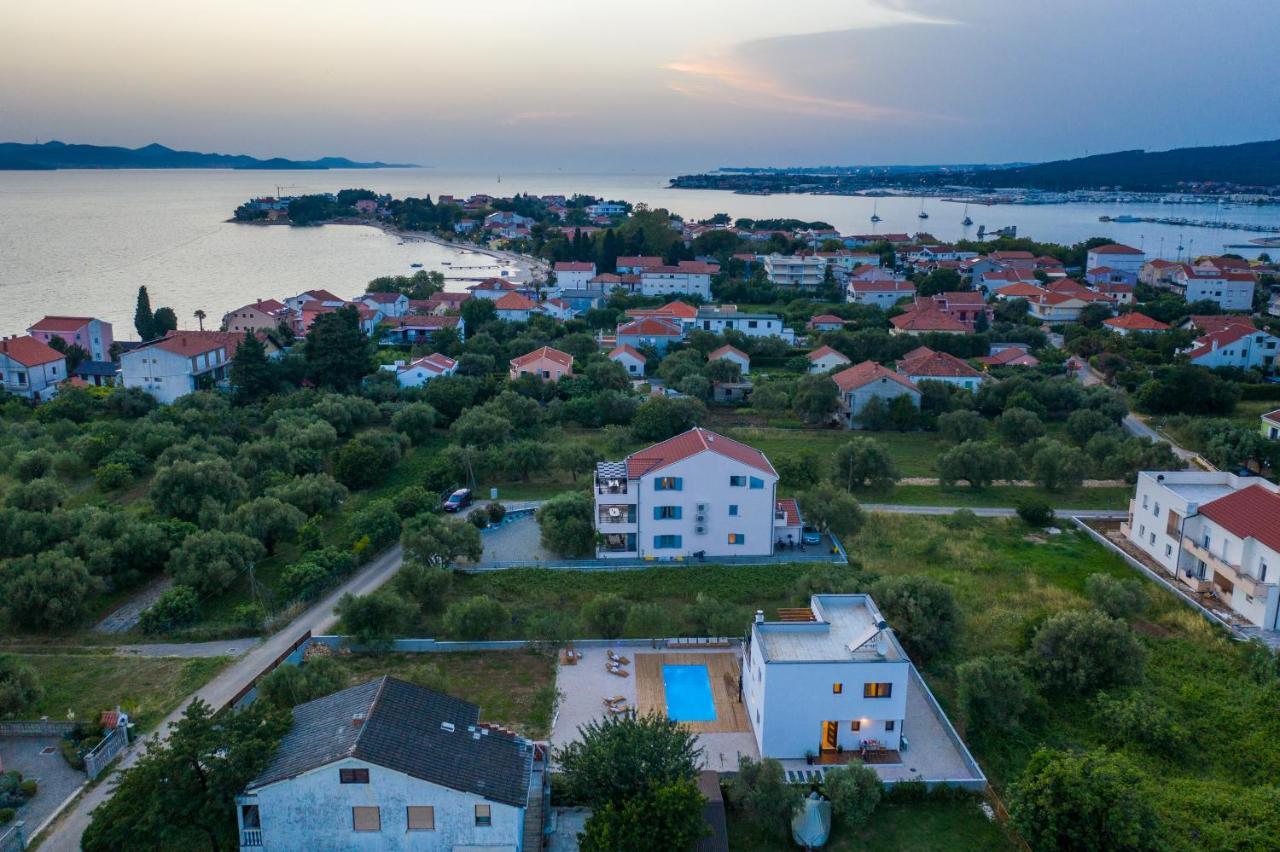 Villa Suncica With Heated Pool, Jacuzzi And Bikes Near Zadar Sukošan Екстериор снимка