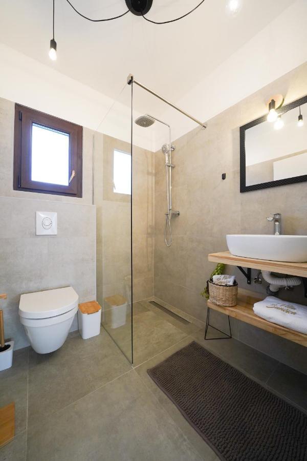 Villa Suncica With Heated Pool, Jacuzzi And Bikes Near Zadar Sukošan Екстериор снимка