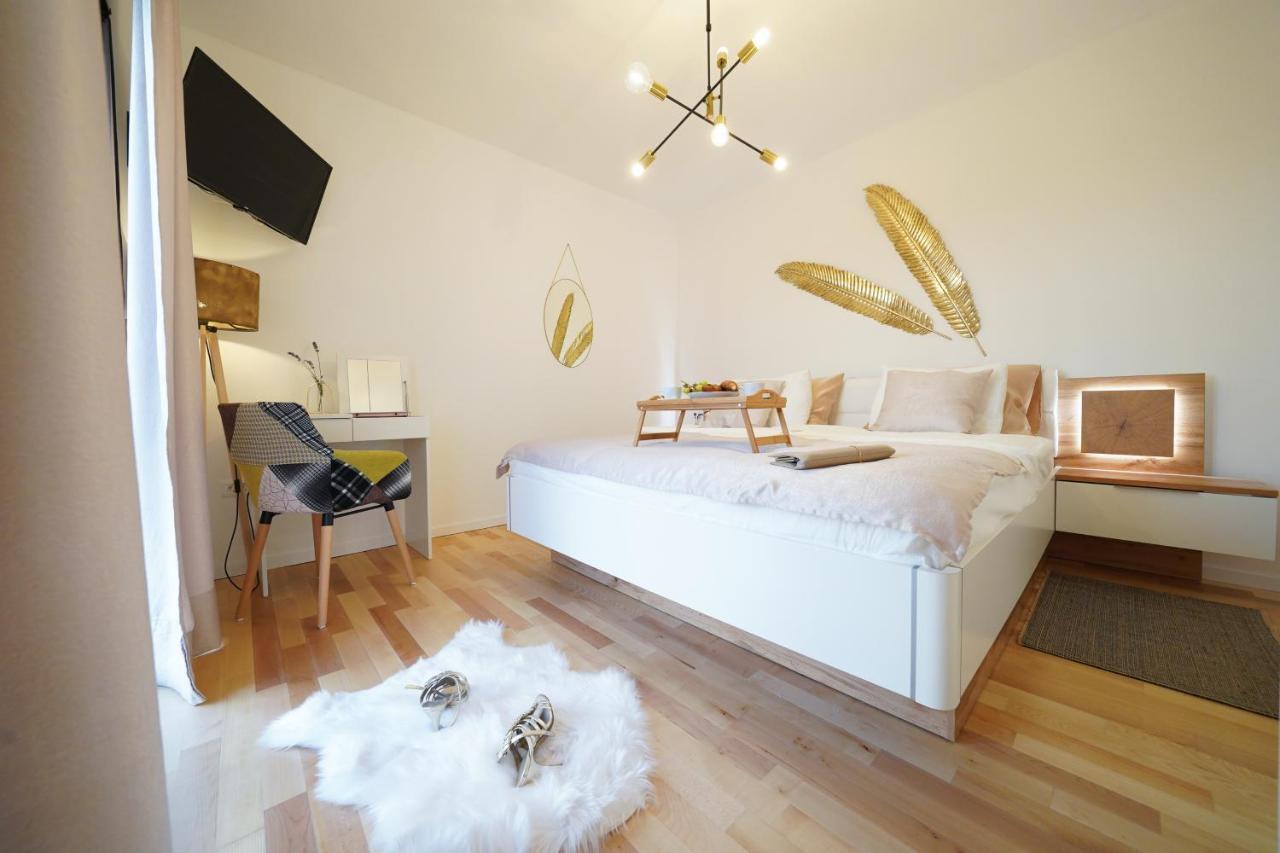Villa Suncica With Heated Pool, Jacuzzi And Bikes Near Zadar Sukošan Екстериор снимка