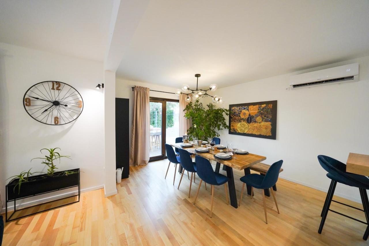 Villa Suncica With Heated Pool, Jacuzzi And Bikes Near Zadar Sukošan Екстериор снимка