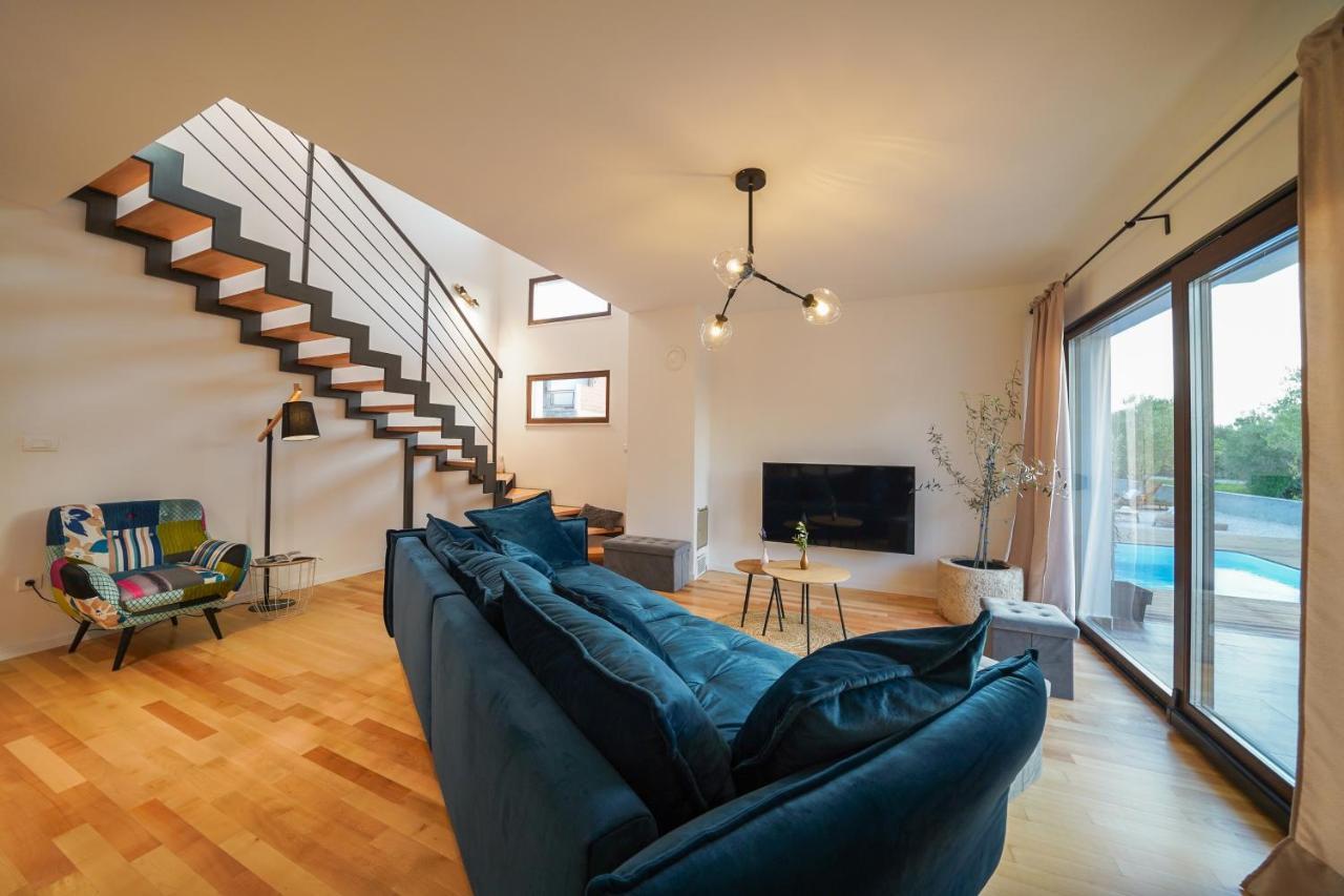 Villa Suncica With Heated Pool, Jacuzzi And Bikes Near Zadar Sukošan Екстериор снимка